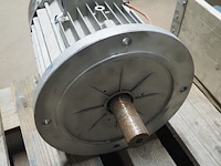 Nn motor - afbeelding 3 van  4