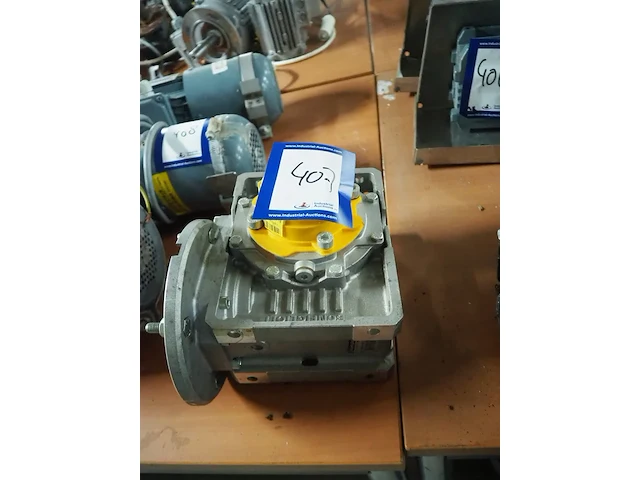 Nn motor - afbeelding 1 van  4