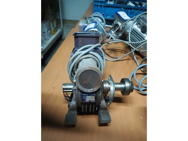 Nn motor - afbeelding 2 van  4
