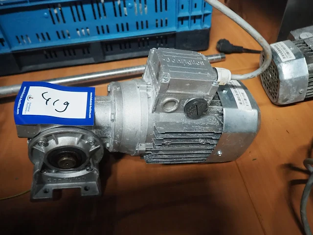 Nn motor - afbeelding 1 van  4