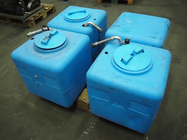 Nn oil tanks - afbeelding 4 van  9