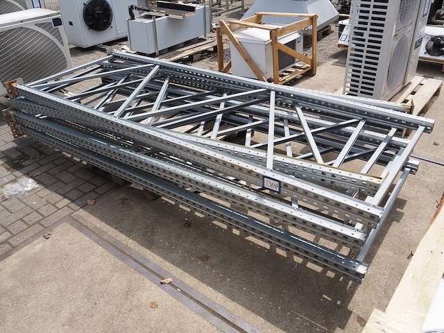 Nn pallet rack - afbeelding 1 van  5