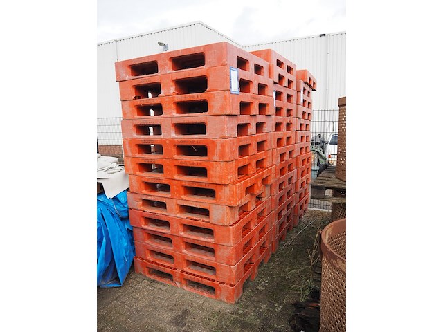 Nn pallets - afbeelding 1 van  3