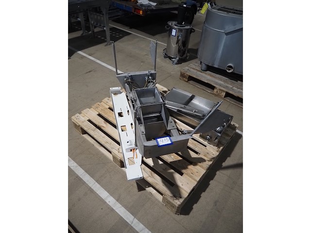 Nn part for multihead weigher - afbeelding 1 van  11