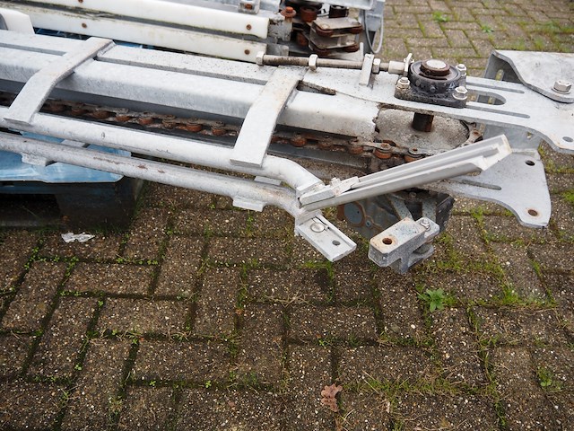 Nn part of hanging line - afbeelding 6 van  10