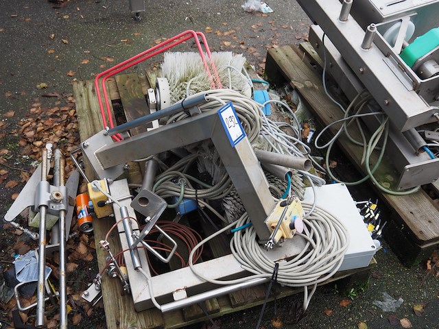 Nn parts - afbeelding 2 van  3