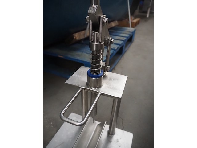 Nn perforating device - afbeelding 3 van  5