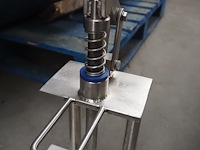 Nn perforating device - afbeelding 3 van  5