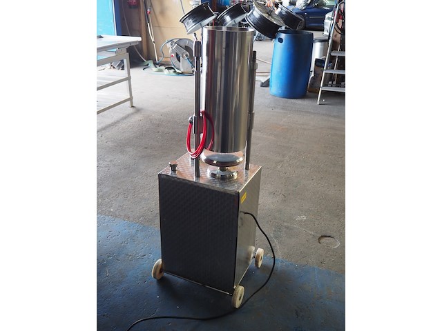 Nn piston filler - afbeelding 3 van  5