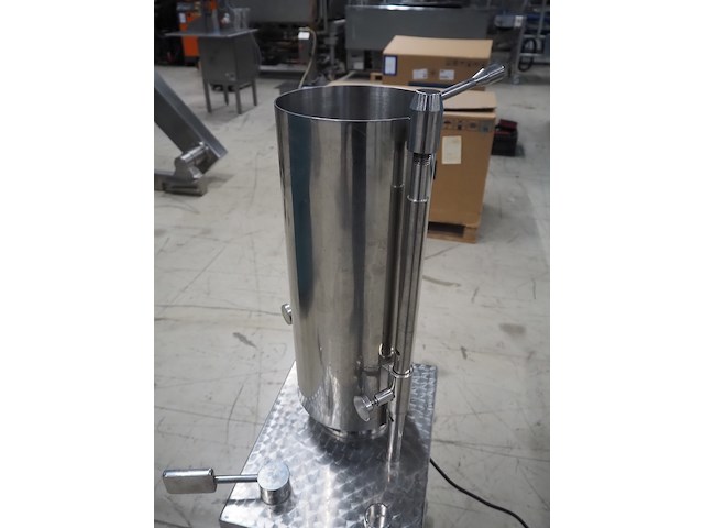 Nn piston filler - afbeelding 6 van  10