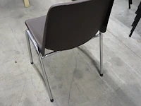 Nn plastic chairs - afbeelding 2 van  11