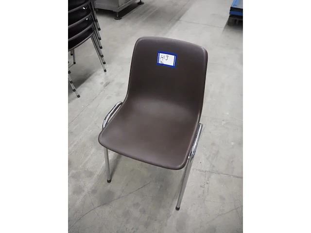 Nn plastic chairs - afbeelding 11 van  11