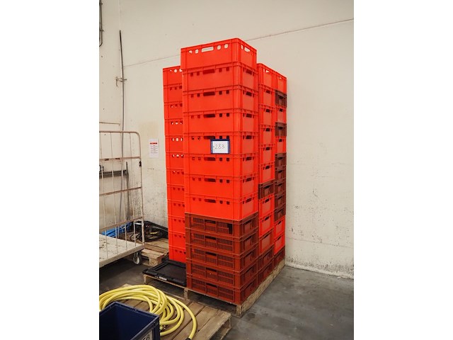 Nn plastic crates - afbeelding 1 van  4