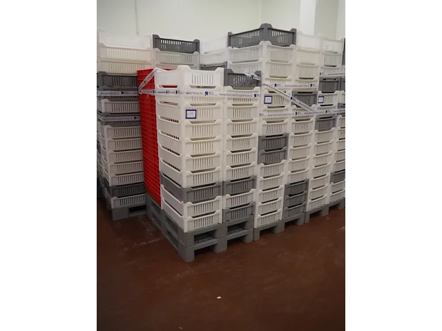 Nn plastic crates - afbeelding 4 van  9