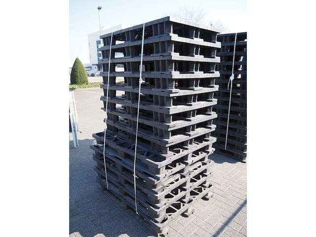 Nn plastic pallets - afbeelding 4 van  4