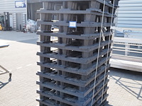Nn plastic pallets - afbeelding 1 van  3