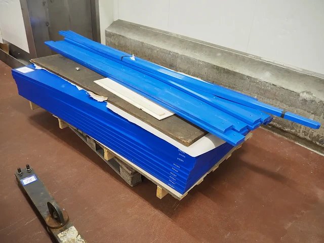 Nn plastic table tops - afbeelding 2 van  6