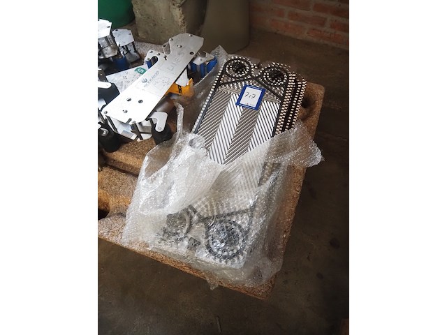 Nn plates for plate heat exchanger - afbeelding 1 van  3