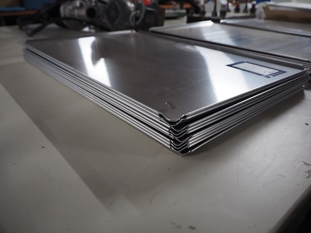 Nn plates - afbeelding 4 van  4