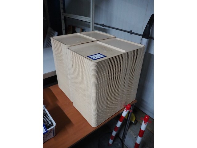 Nn plates - afbeelding 1 van  3