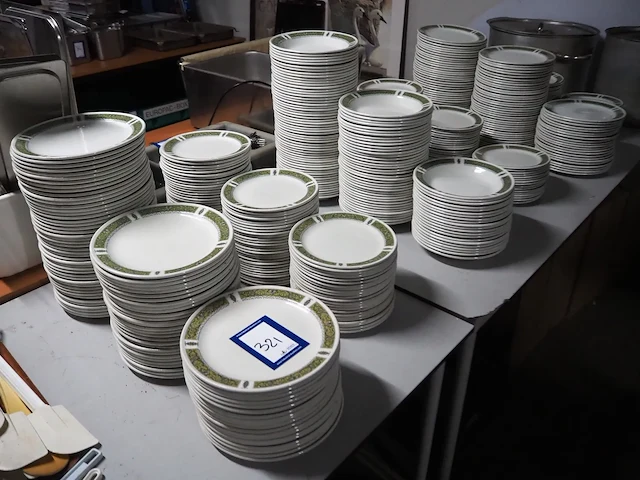Nn plates - afbeelding 1 van  9