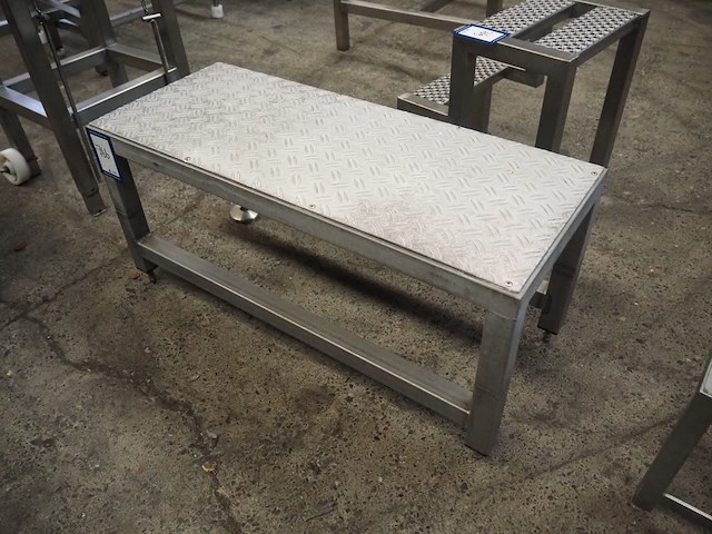 Nn platform - afbeelding 2 van  2