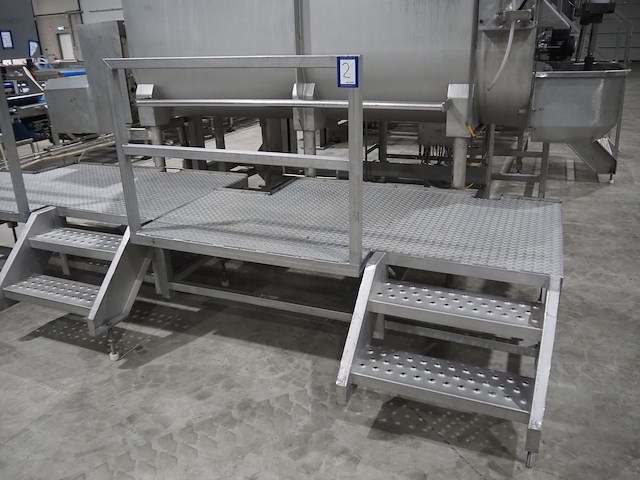 Nn platform - afbeelding 1 van  7