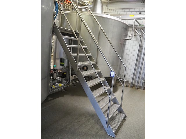 Nn platform - afbeelding 1 van  4