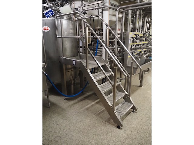 Nn platform - afbeelding 1 van  4