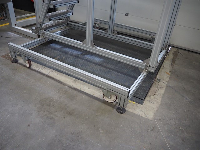 Nn platform - afbeelding 3 van  6