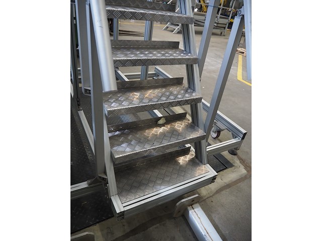 Nn platform - afbeelding 6 van  6