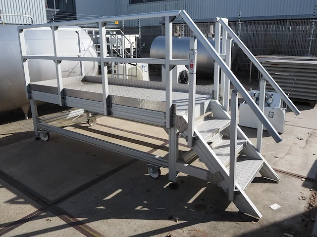 Nn platform - afbeelding 4 van  7