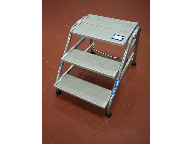 Nn platform - afbeelding 1 van  3