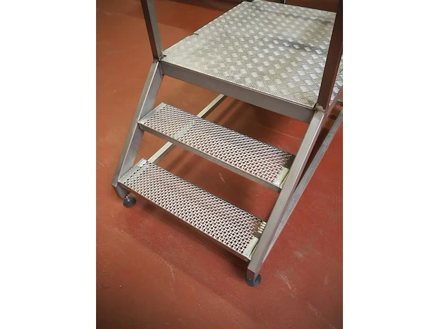 Nn platform - afbeelding 4 van  5