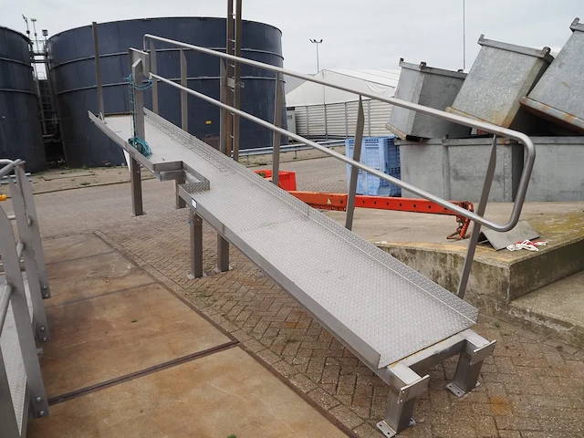 Nn platform - afbeelding 1 van  6