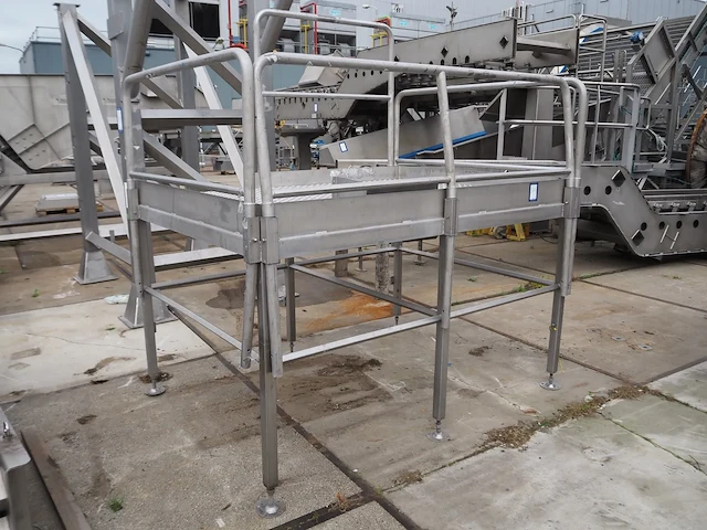 Nn platform - afbeelding 1 van  4