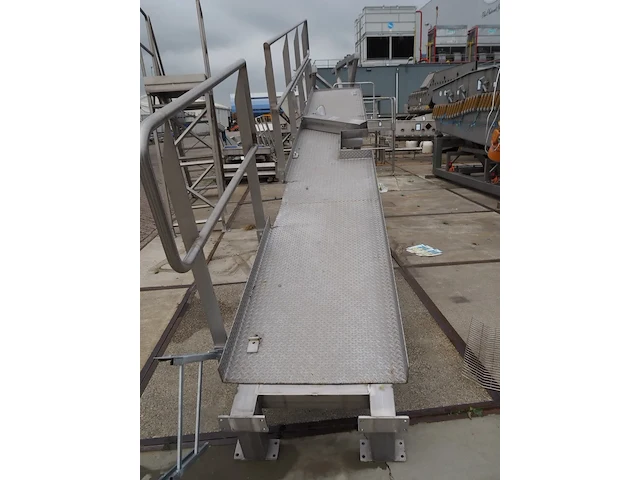 Nn platform - afbeelding 4 van  4