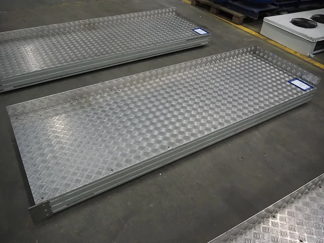 Nn platform - afbeelding 6 van  8