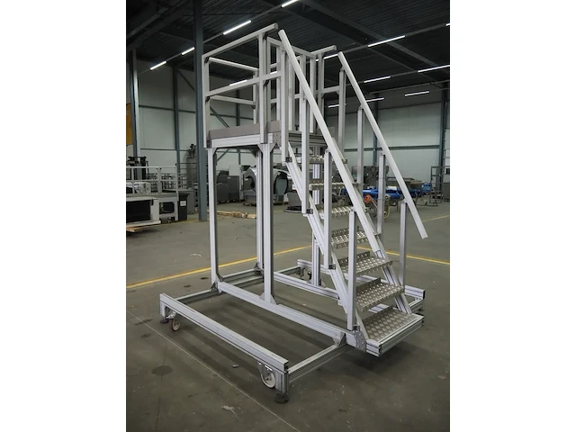 Nn platform - afbeelding 3 van  8