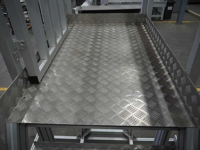 Nn platform - afbeelding 6 van  8
