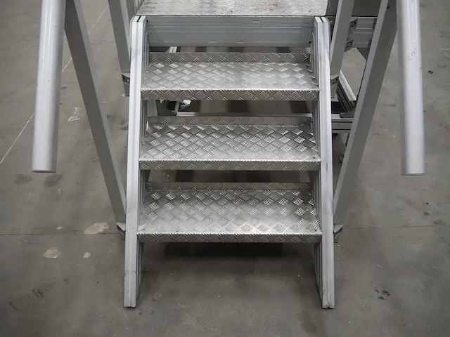 Nn platform - afbeelding 6 van  8
