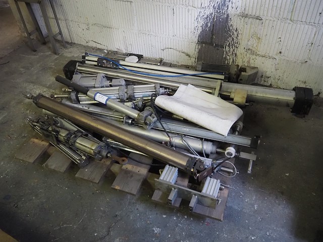 Nn pneumatic parts - afbeelding 3 van  10