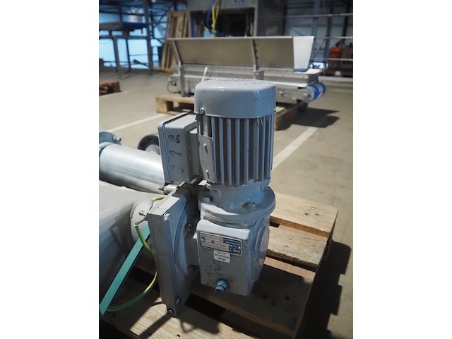 Nn powder dosing screw - afbeelding 6 van  7