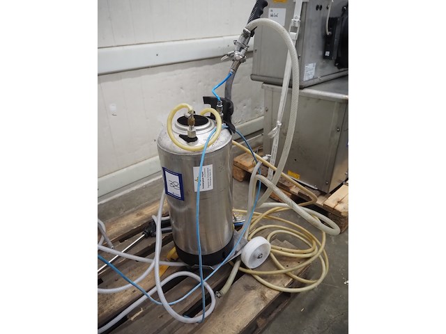 Nn pressure vessel for foam - afbeelding 1 van  4