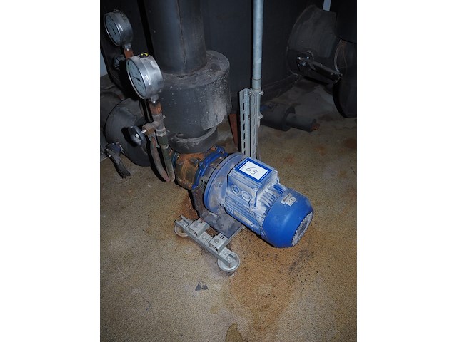 Nn pump - afbeelding 1 van  3