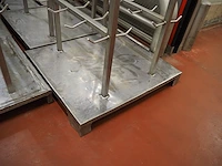 Nn racks for cattle heads - afbeelding 9 van  10