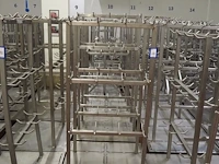 Nn racks for cattle heads - afbeelding 3 van  9