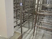 Nn racks for cattle heads - afbeelding 4 van  9