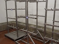 Nn racks for cattle heads - afbeelding 7 van  10