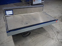 Nn refrigerated counter